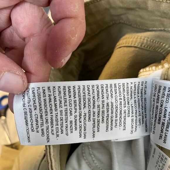 Levi's Women's Jeans Size 4M or 27x30 Mid Rise Skinny Khaki Casual Stretch - Picture 11 of 16